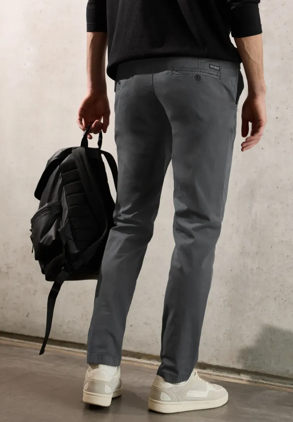 Slim Leg Chino mit Stretchbund