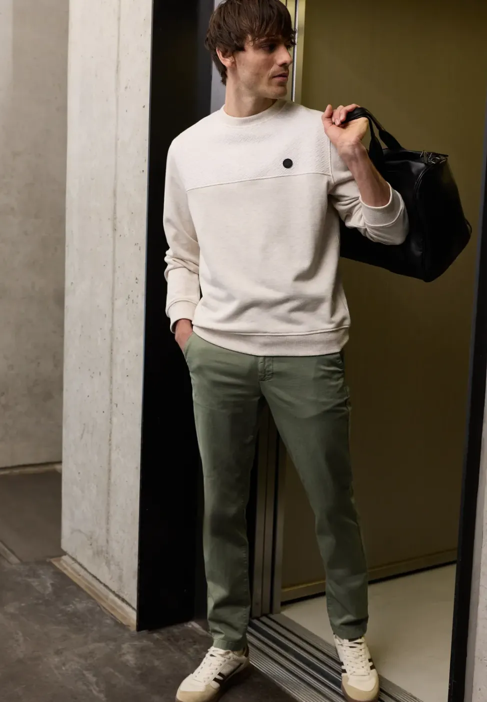 Slim Leg Chino mit Stretchbund