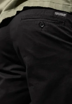Slim Leg Chino mit Stretchbund