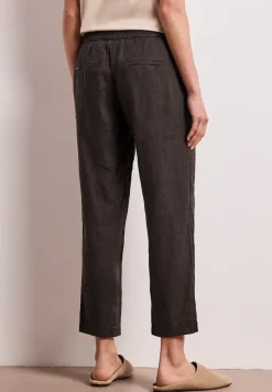 Slim Leg Hose aus Leinen mit Schnalle