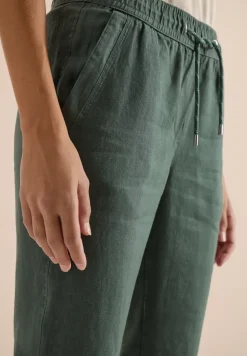 Slim Leg Hose aus Leinen im Casual Fit