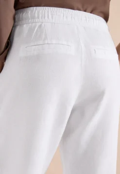 Slim Leg Hose aus Leinen im Casual Fit