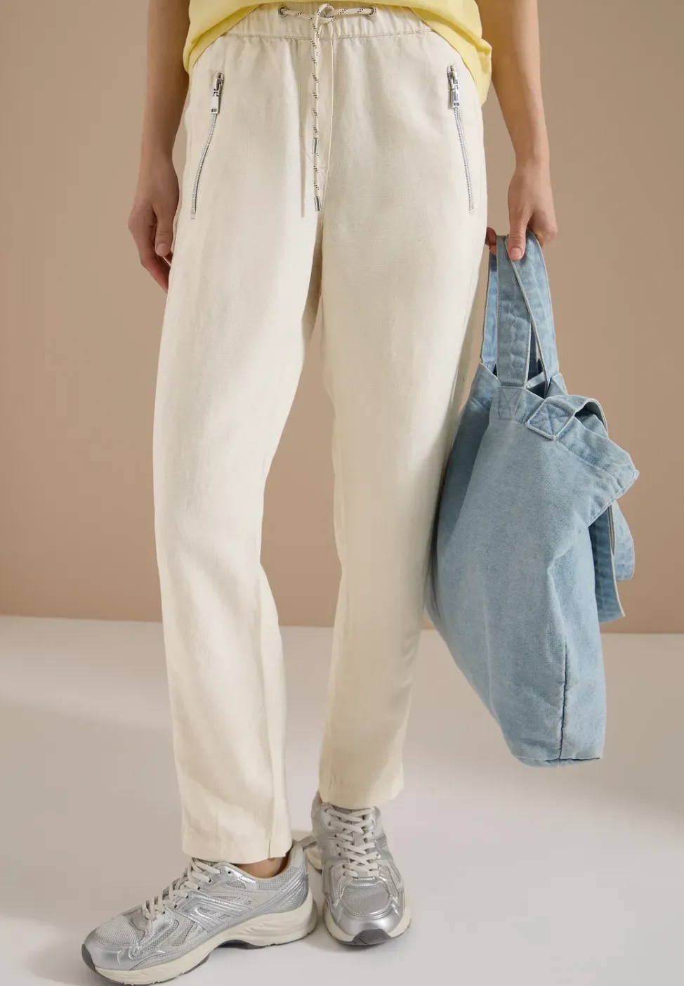 Slim Leg Hose aus Leinenmix im Loose Fit