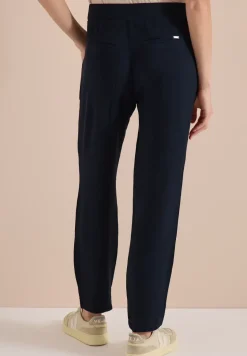Slim Leg Hose im Loose Fit mit Struktur