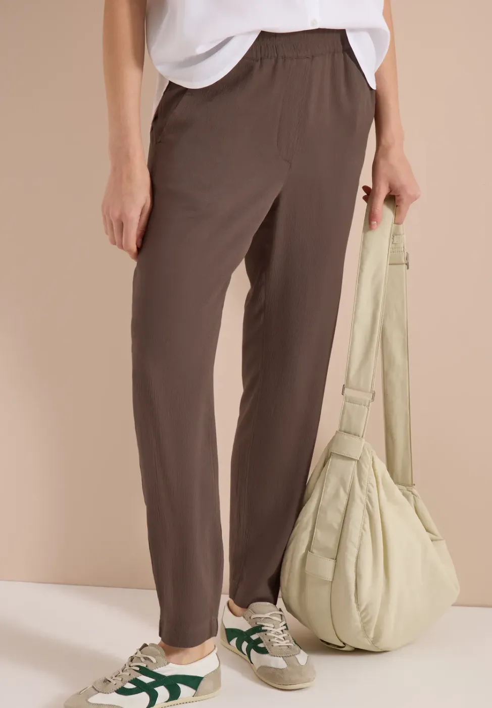 Slim Leg Hose im Loose Fit mit Struktur