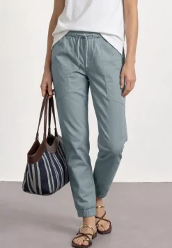 Slim Leg Hose in leichter Qualität