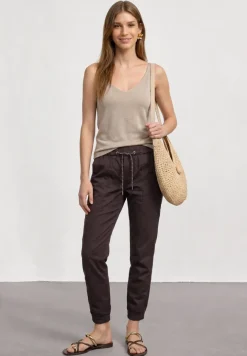 Slim Leg Hose in leichter Qualität