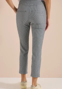 Slim Leg Hose in Seersucker Qualität