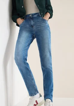 Slim Leg Jeans