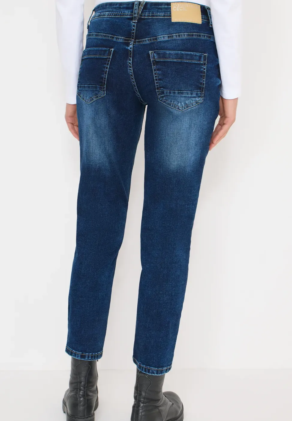 Slim Leg Jeans