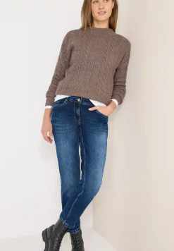 Slim Leg Jeans