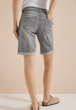 Slim Leg Jeansshorts im Casual Fit