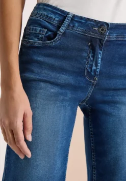 Slim Leg Jeansshorts im Casual Fit