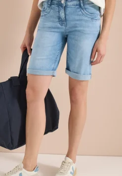 Slim Leg Jeansshorts im Casual Fit