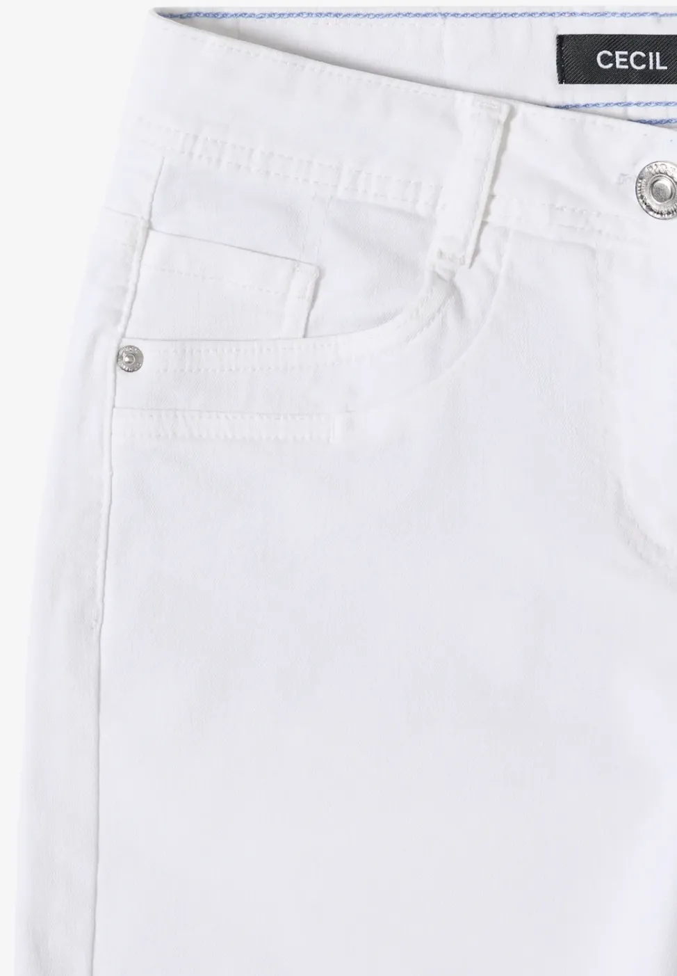 Slim Leg Jeansshorts im Casual Fit
