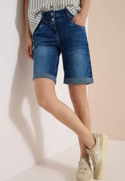 Slim Leg Jeansshorts im Casual Fit