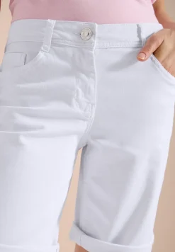 Slim Leg Jeansshorts im Casual Fit