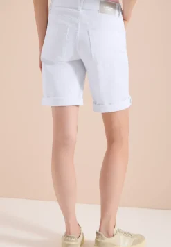 Slim Leg Jeansshorts im Casual Fit