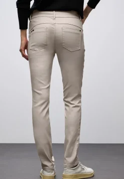 Slim Fit Coated Hose