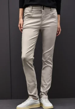 Slim Fit Coated Hose