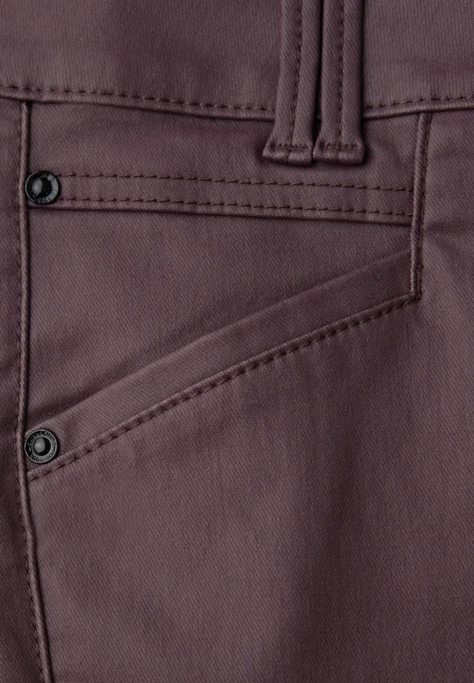 Slim Fit Coated Hose
