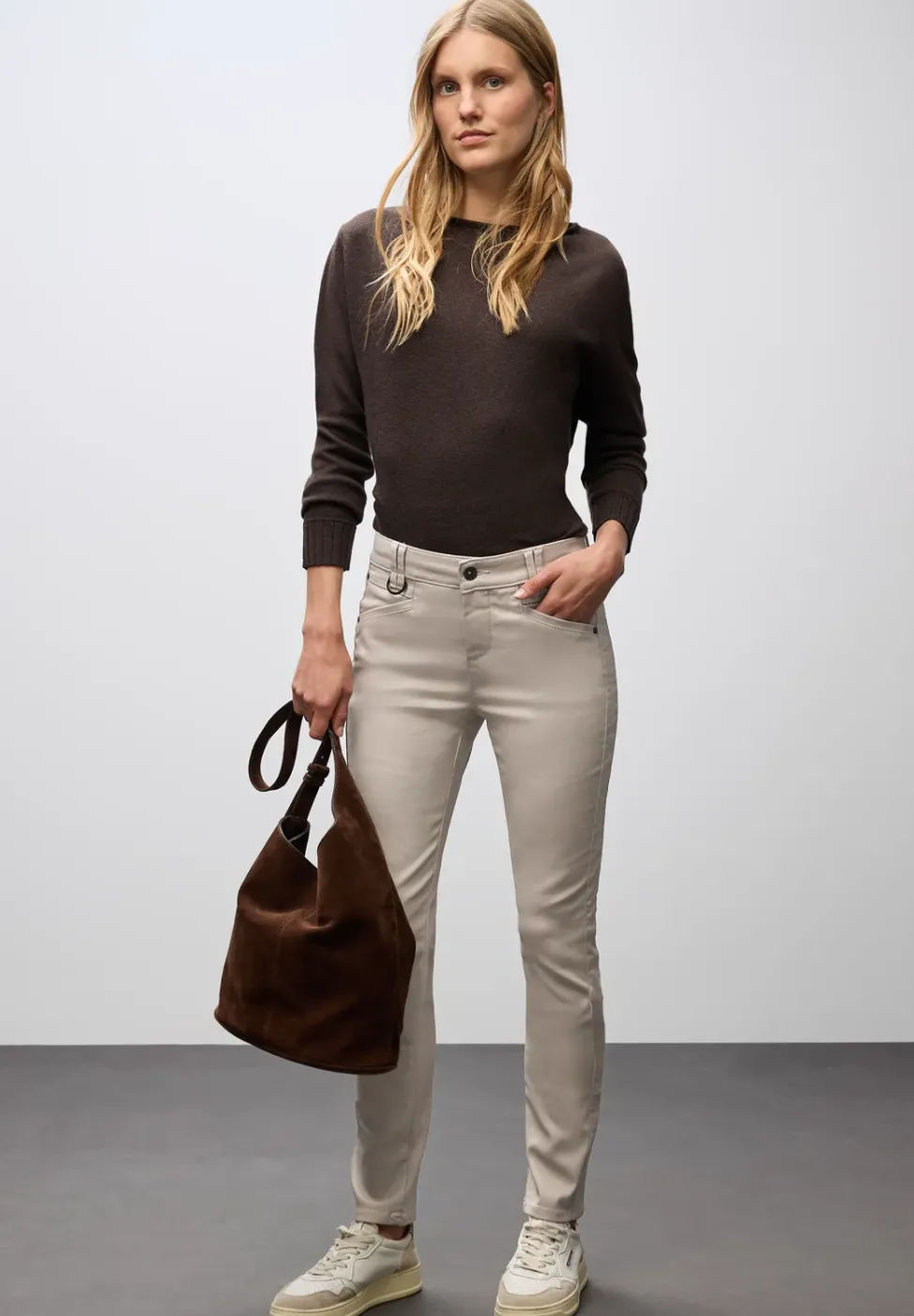 Slim Fit Coated Hose