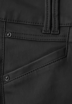 Slim Fit Coated Hose