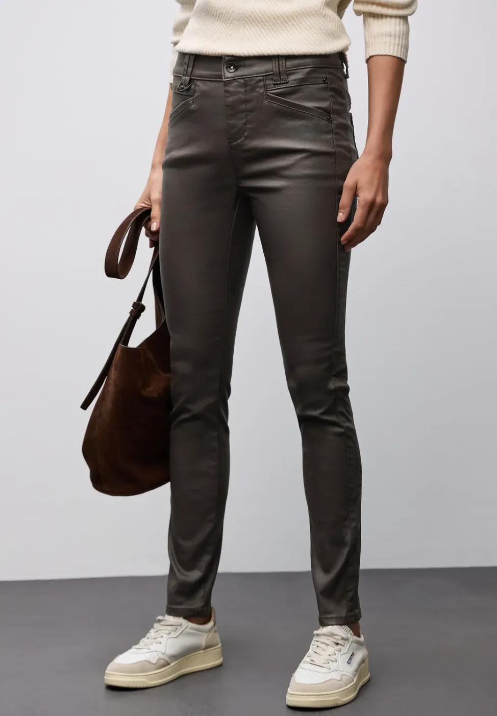 Slim Fit Coated Hose