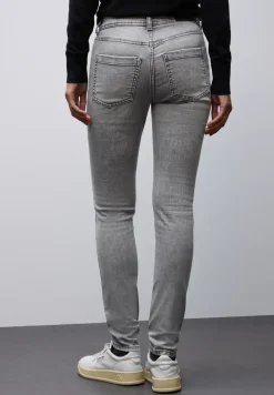 Slim Fit Jeans