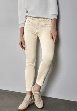 Slim Fit Jeans