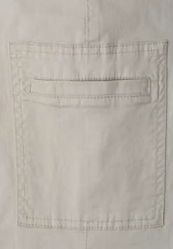 Slim Leg Chino mit Taschen im Cargo-Look