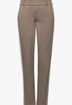 Slim Leg Hose