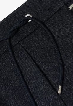 Slim Leg Hose
