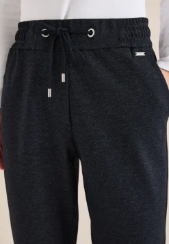 Slim Leg Hose