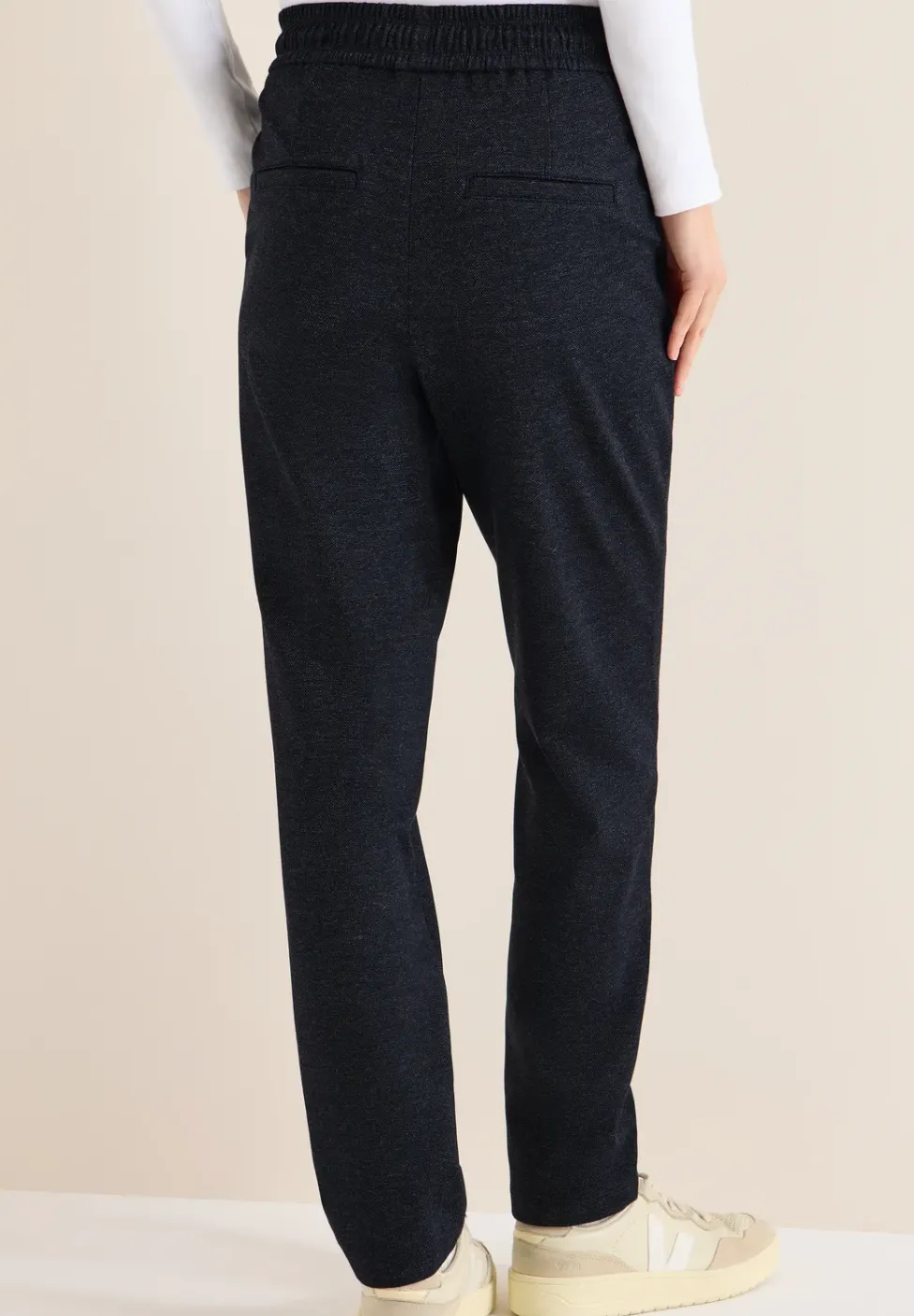 Slim Leg Hose