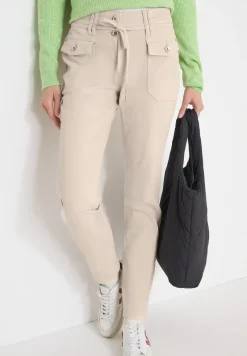 Slim Leg Hose