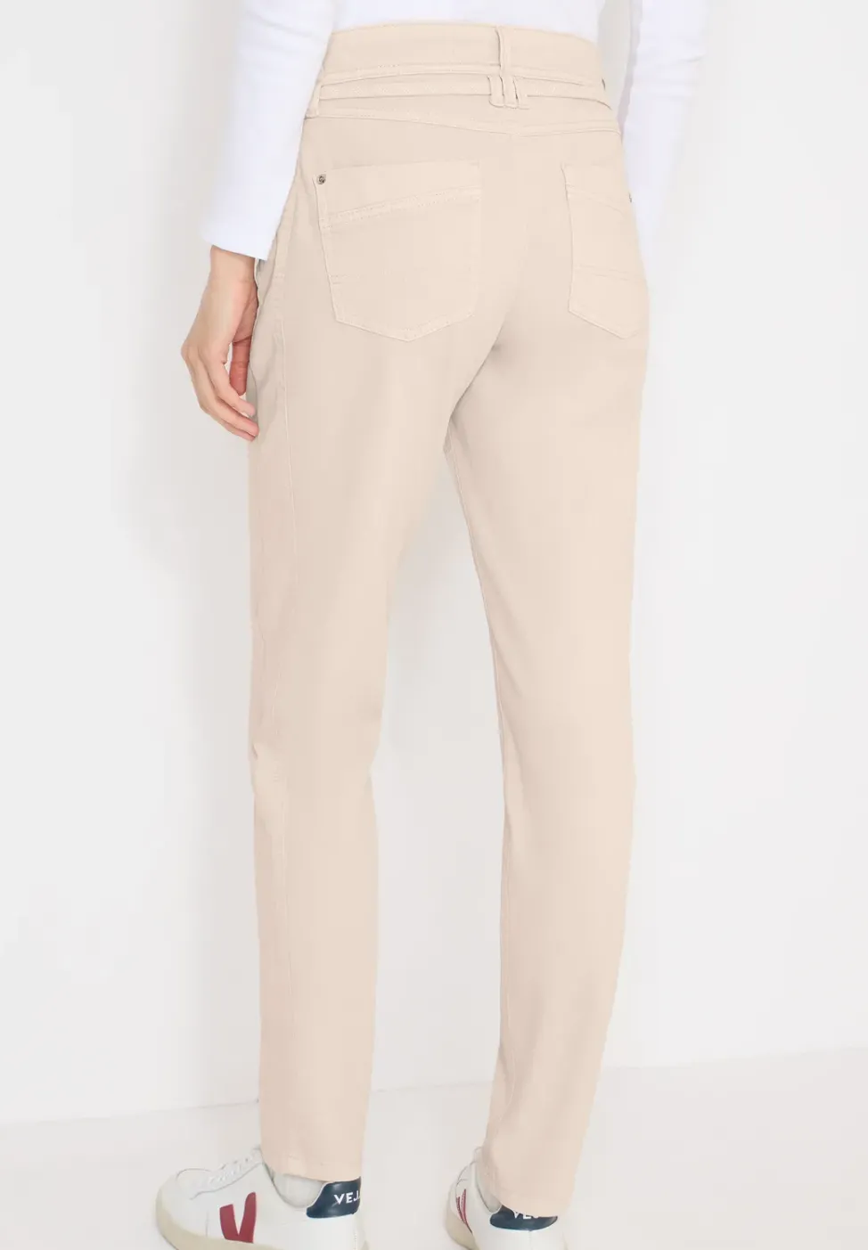 Slim Leg Hose