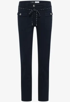 Slim Leg Hose