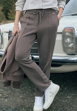 Slim Leg Hose