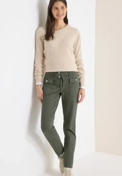 Slim Leg Hose