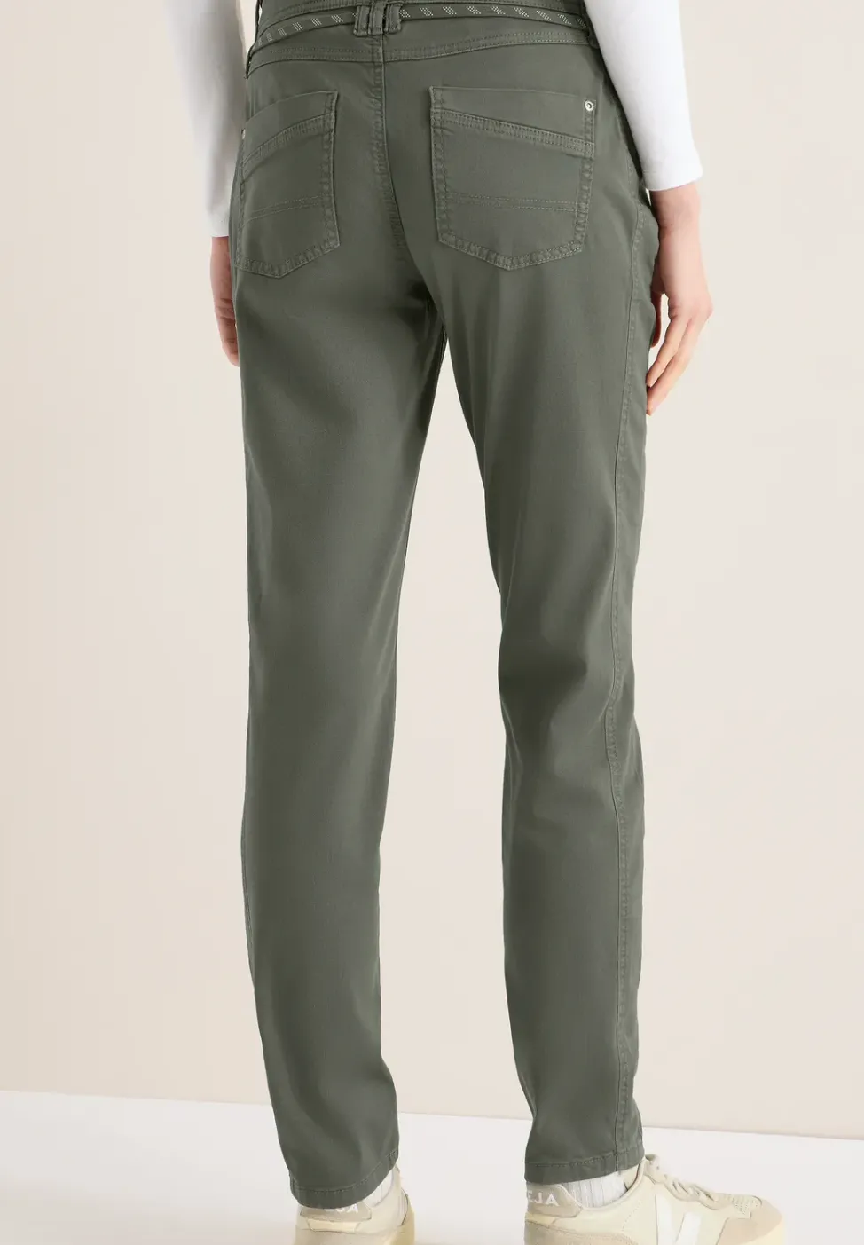 Slim Leg Hose