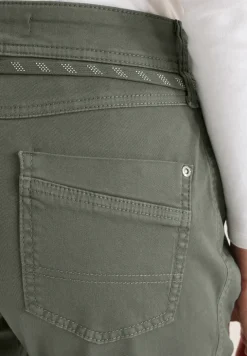 Slim Leg Hose