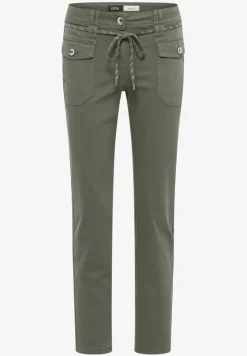 Slim Leg Hose