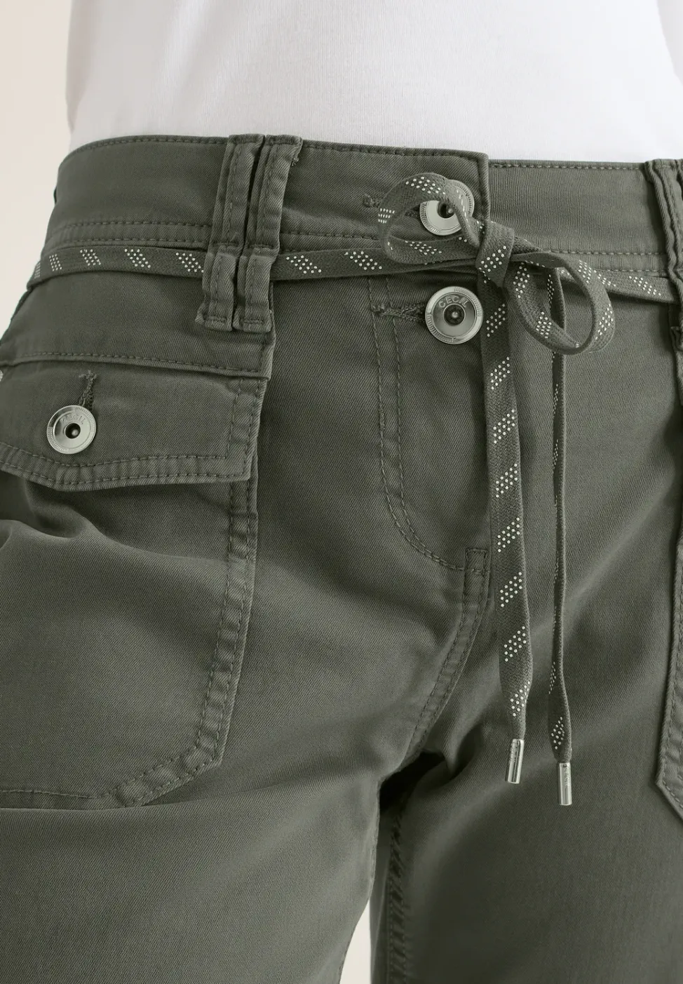 Slim Leg Hose