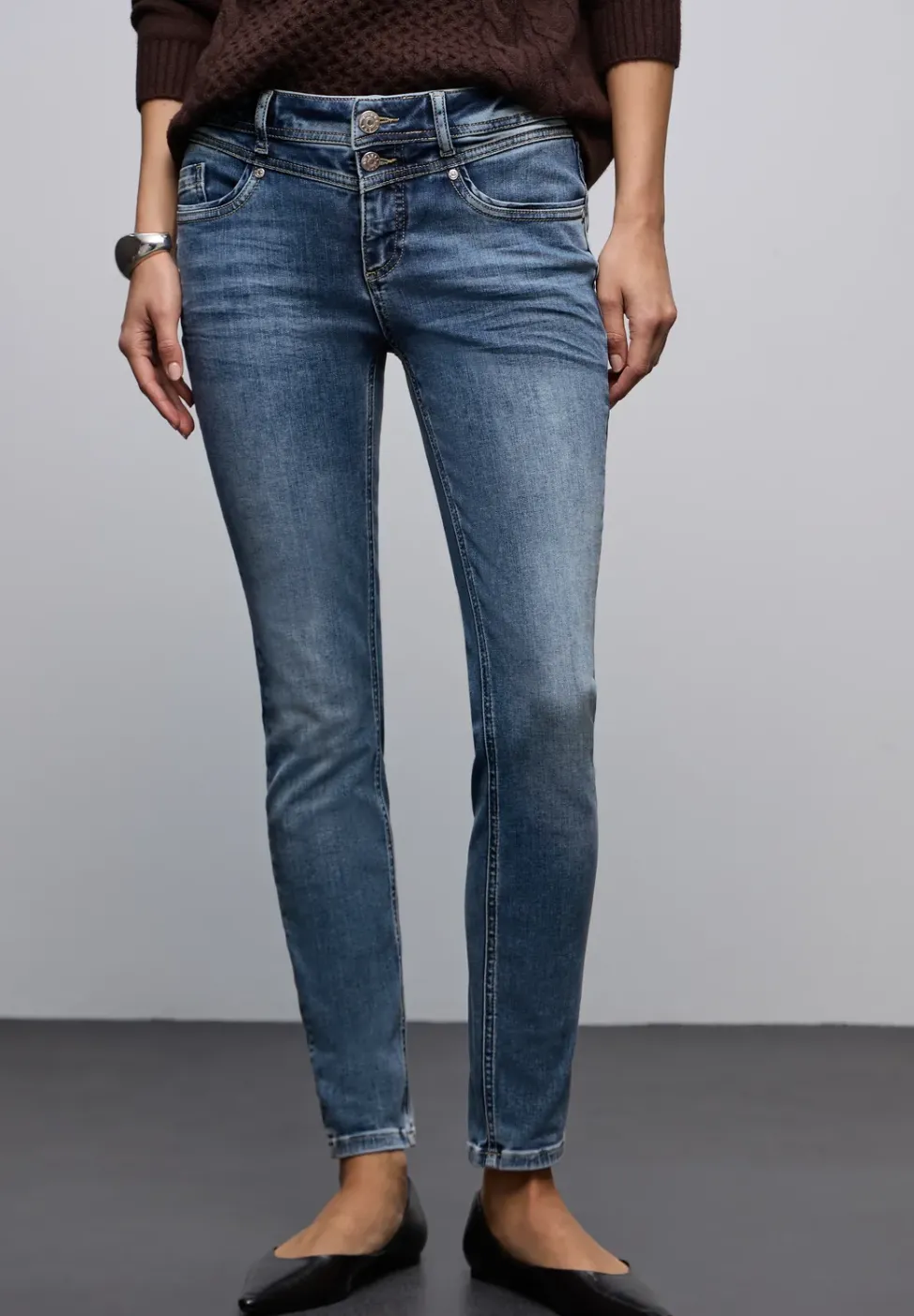 Slim Leg Jeans