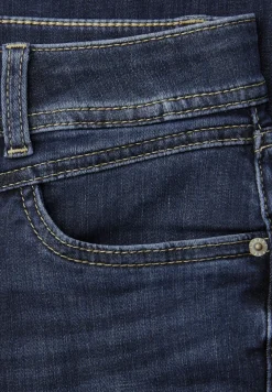 Slim Leg Jeans