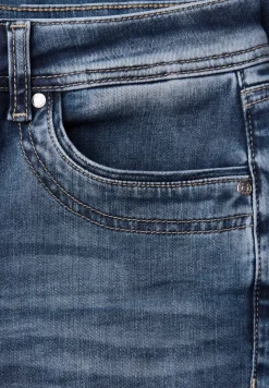 Slim Leg Jeans