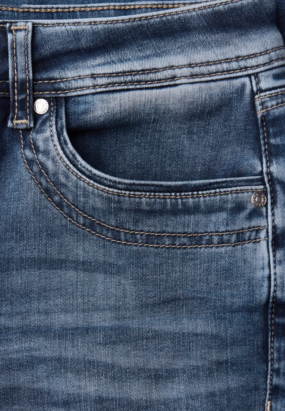 Slim Leg Jeans