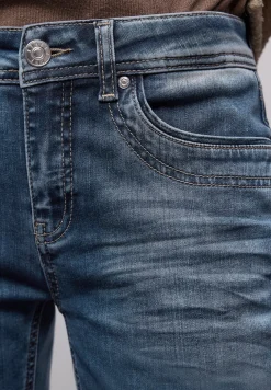 Slim Leg Jeans