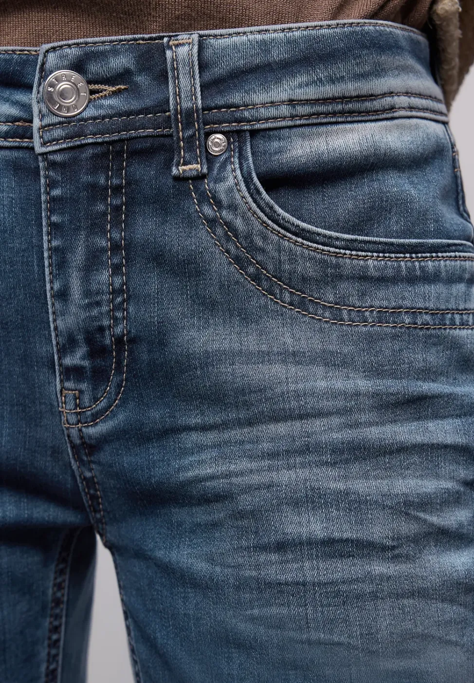 Slim Leg Jeans